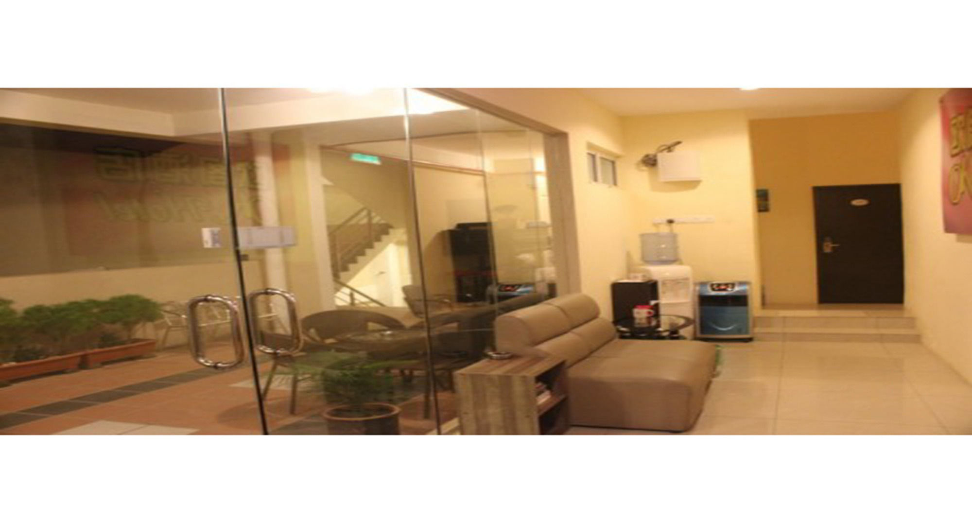 Ok Hotel Bayan Lepas Esterno foto